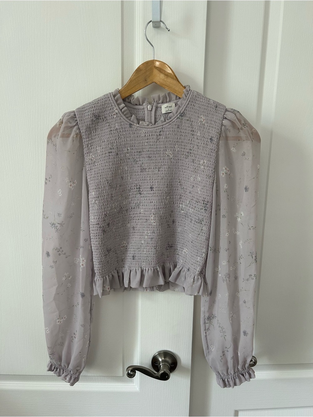 Aritzia tempest blouse - Picture 2 of 4
